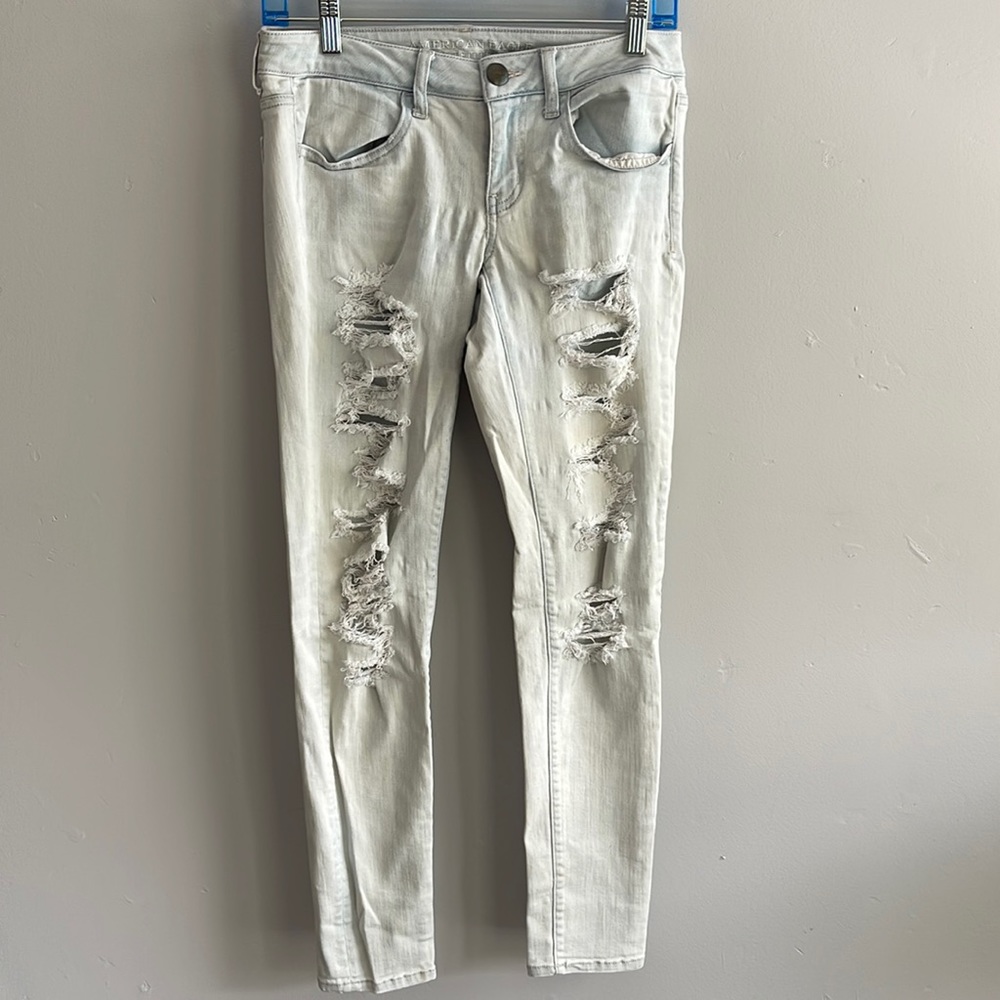 American eagle distressed low rise skinny jeggings super stretch size 6 light